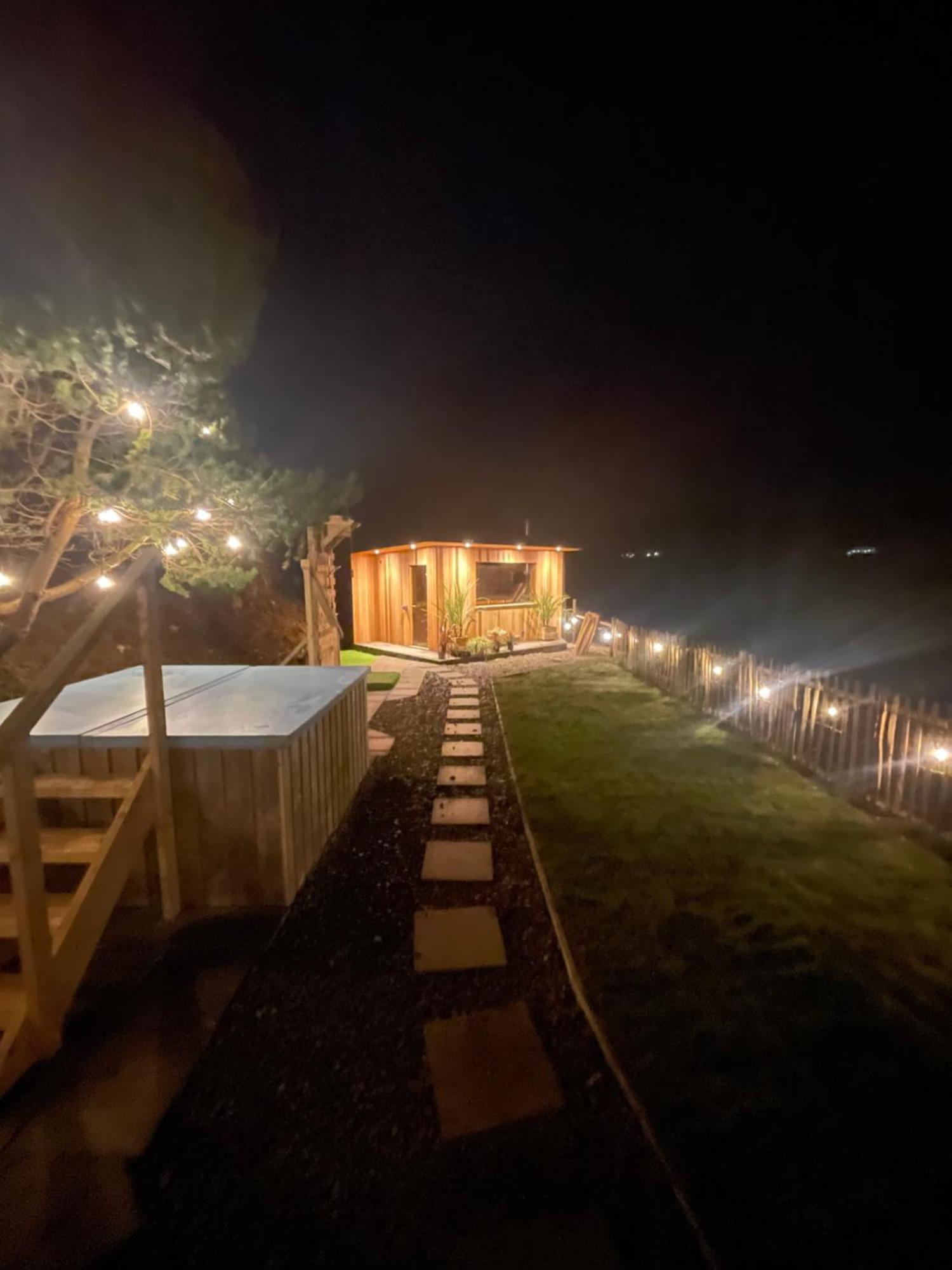 Rostrevor Mountain Lodge - Glamping Pods - Revive Sauna & Hot Tubs Exterior foto